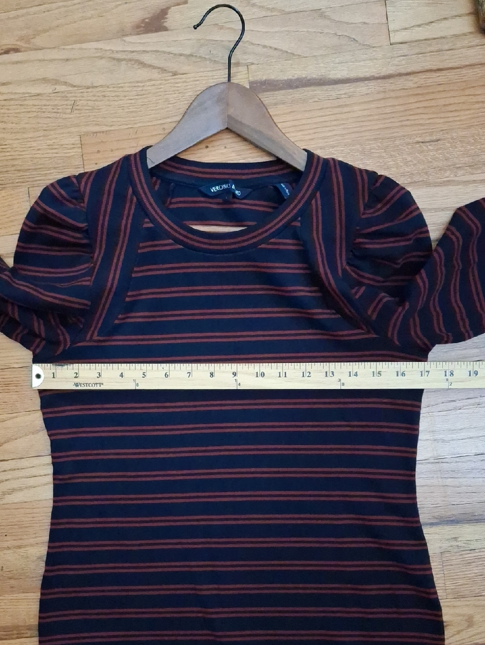 Veronica Beard Delano Navy & Burgundy Striped Puff Shoulder Top_1 - Picture 7 of 8
